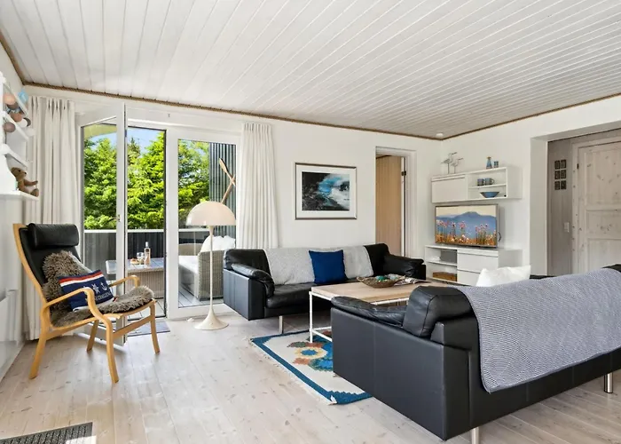 Marli - 700m From The Sea By Interhome